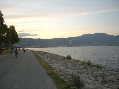 �z�[���̂������͔��i��